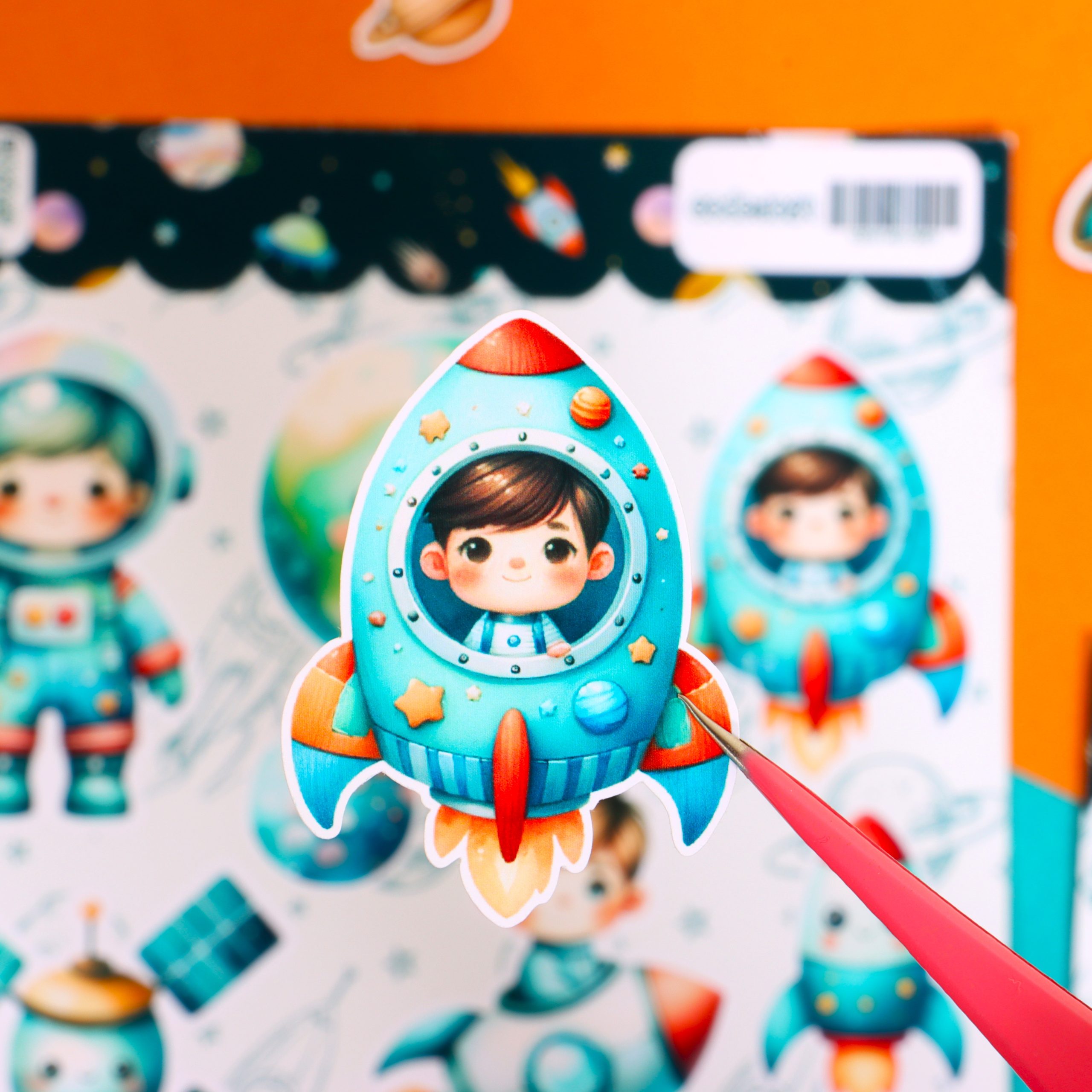 استیکر طرح پسر فضانورد - تصویر 3