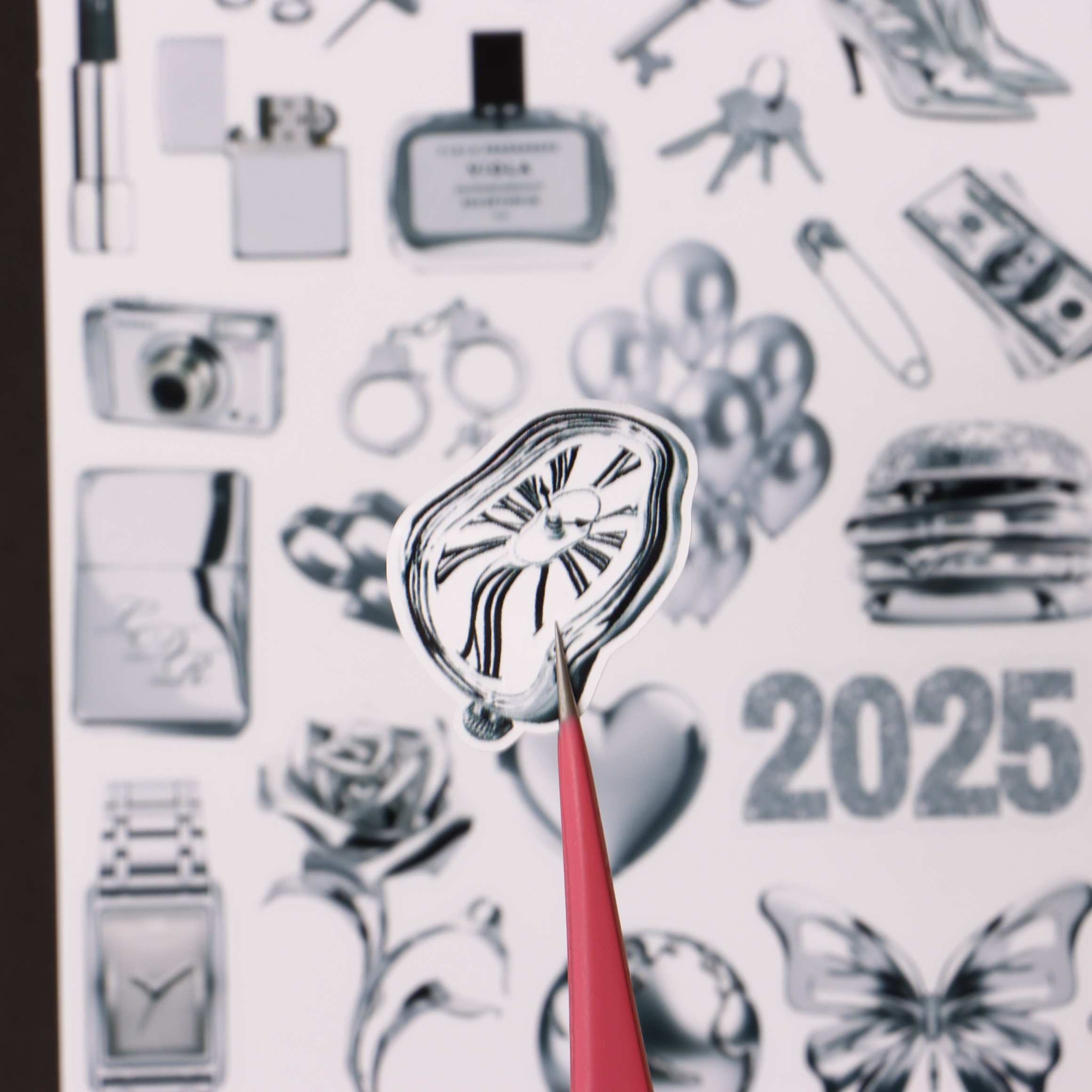 استیکر طرح ترکیبی رنگ نقره ای - تصویر 3